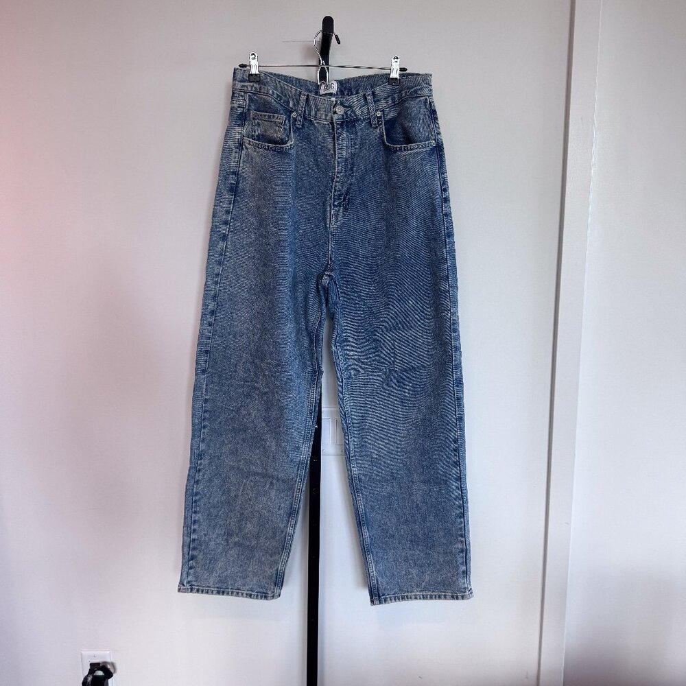 BDG Urban Outfitters High Rise Baggy Jean Size 31